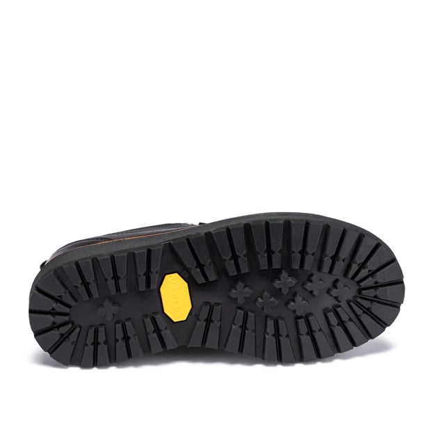 Tashi Low